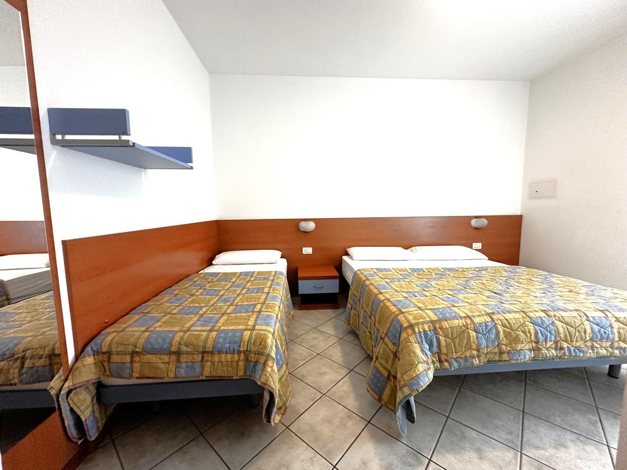 Residence Eurostar بيبيوني الغرفة الصورة